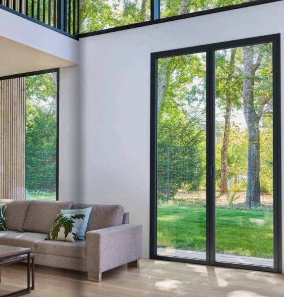 Fenêtre en aluminium près de la Salvetat Saint Gilles